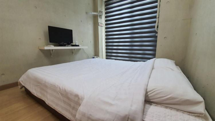 Atelier Hostel Санчхон Екстер'єр фото